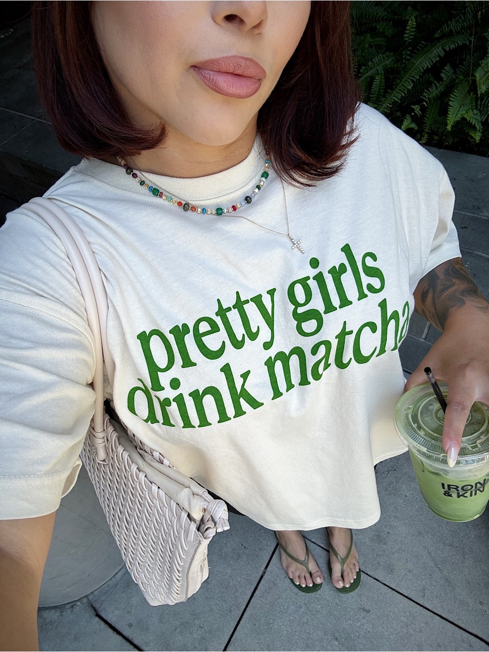'pretty girls drink matcha' Slogan tee